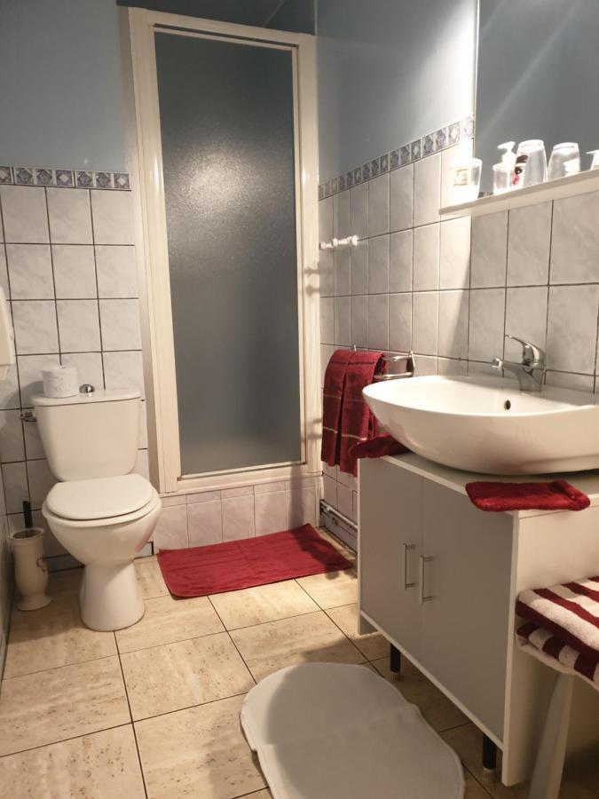 Les Garennes Bed & Breakfast Favières Eksteriør bilde