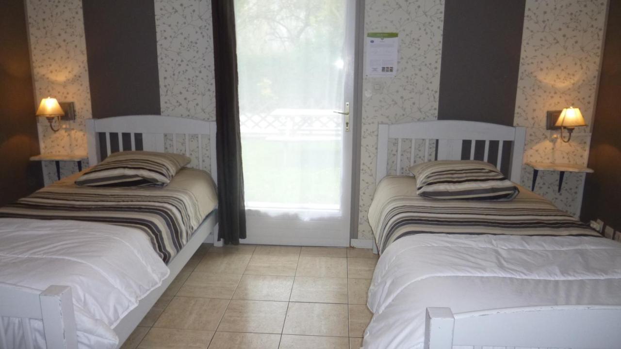 Les Garennes Bed & Breakfast Favières Eksteriør bilde