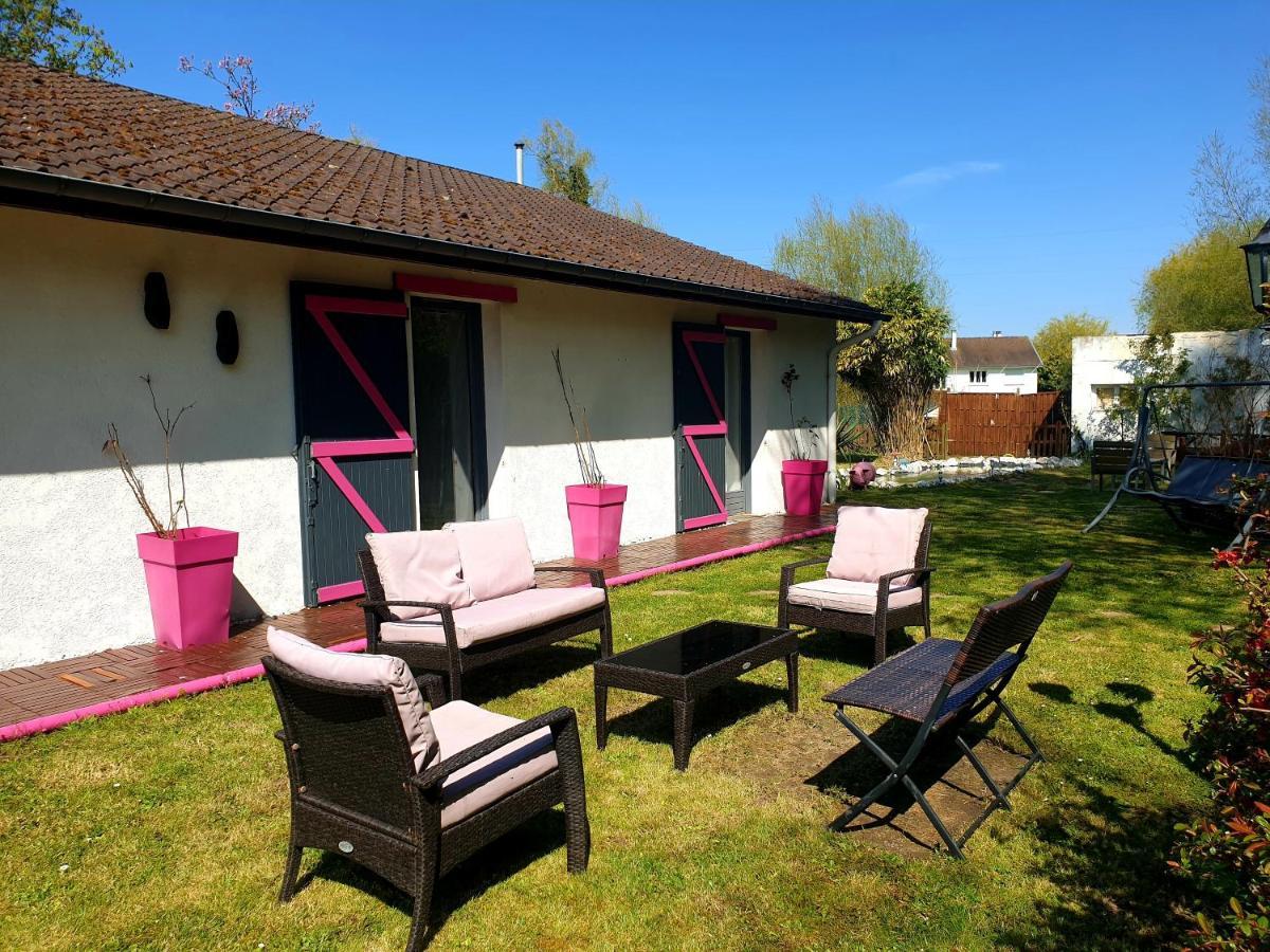 Les Garennes Bed & Breakfast Favières Eksteriør bilde